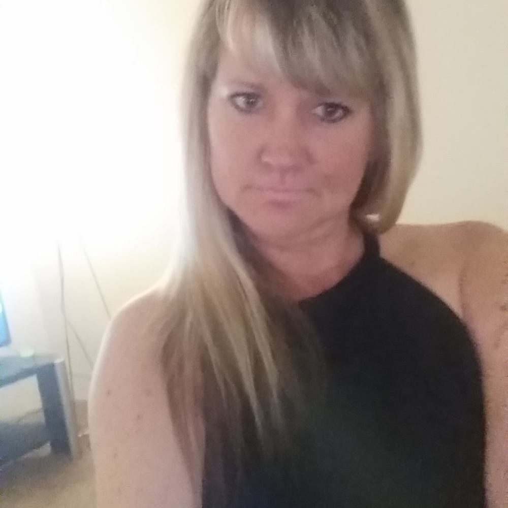 Meet your Posher, Angie